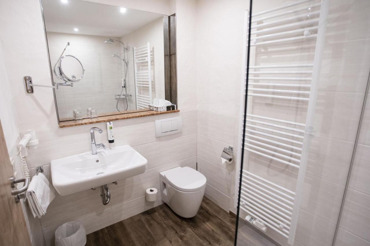 Wellnesshotel Buergerstuben Willingen  Bagian luar foto